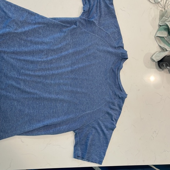 Lululemon Men’s Metal Vent Tech Short Sleeve Shirt - Picture 2 of 4